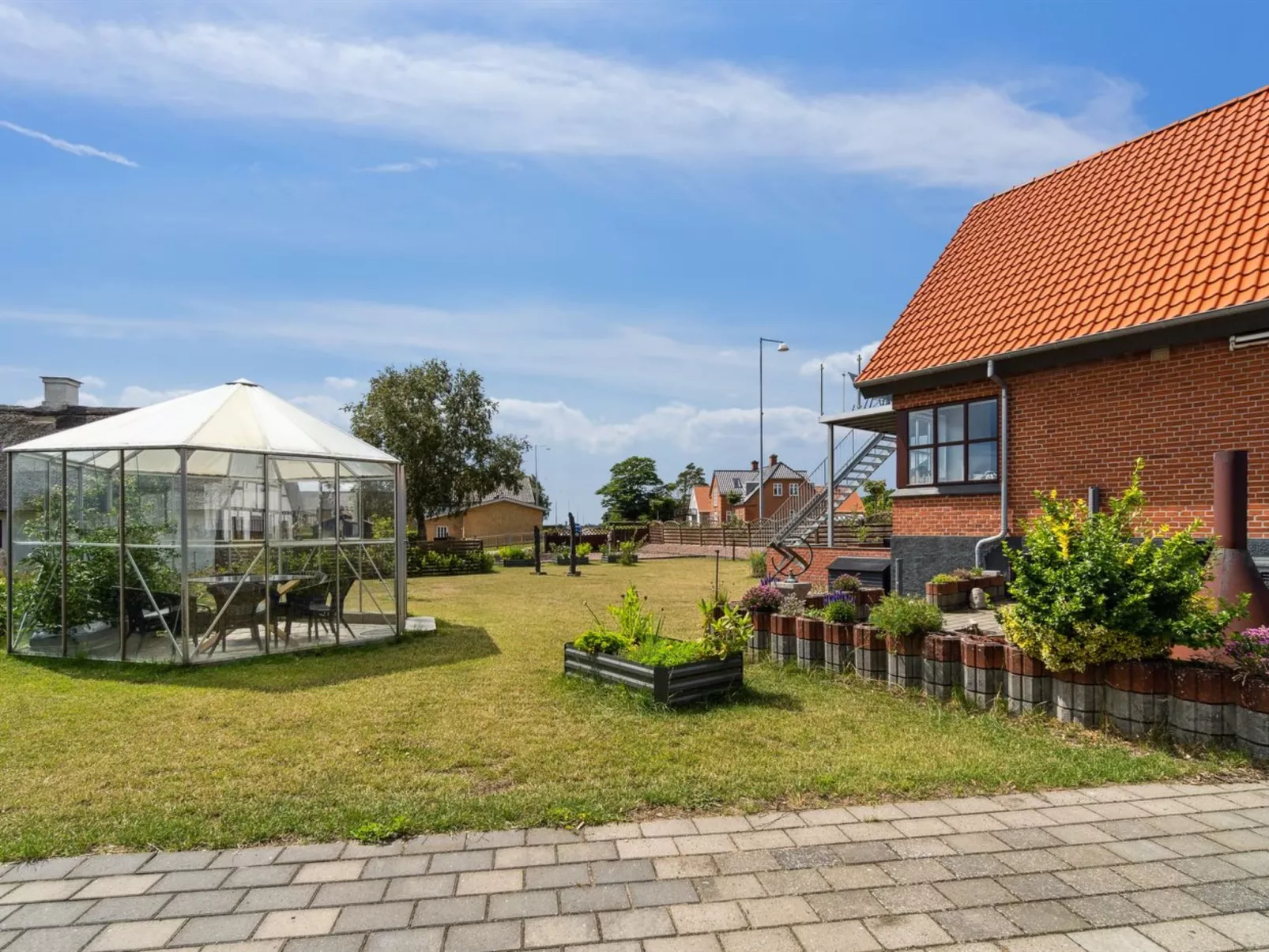 "Amely" - 500m from the sea-Buiten