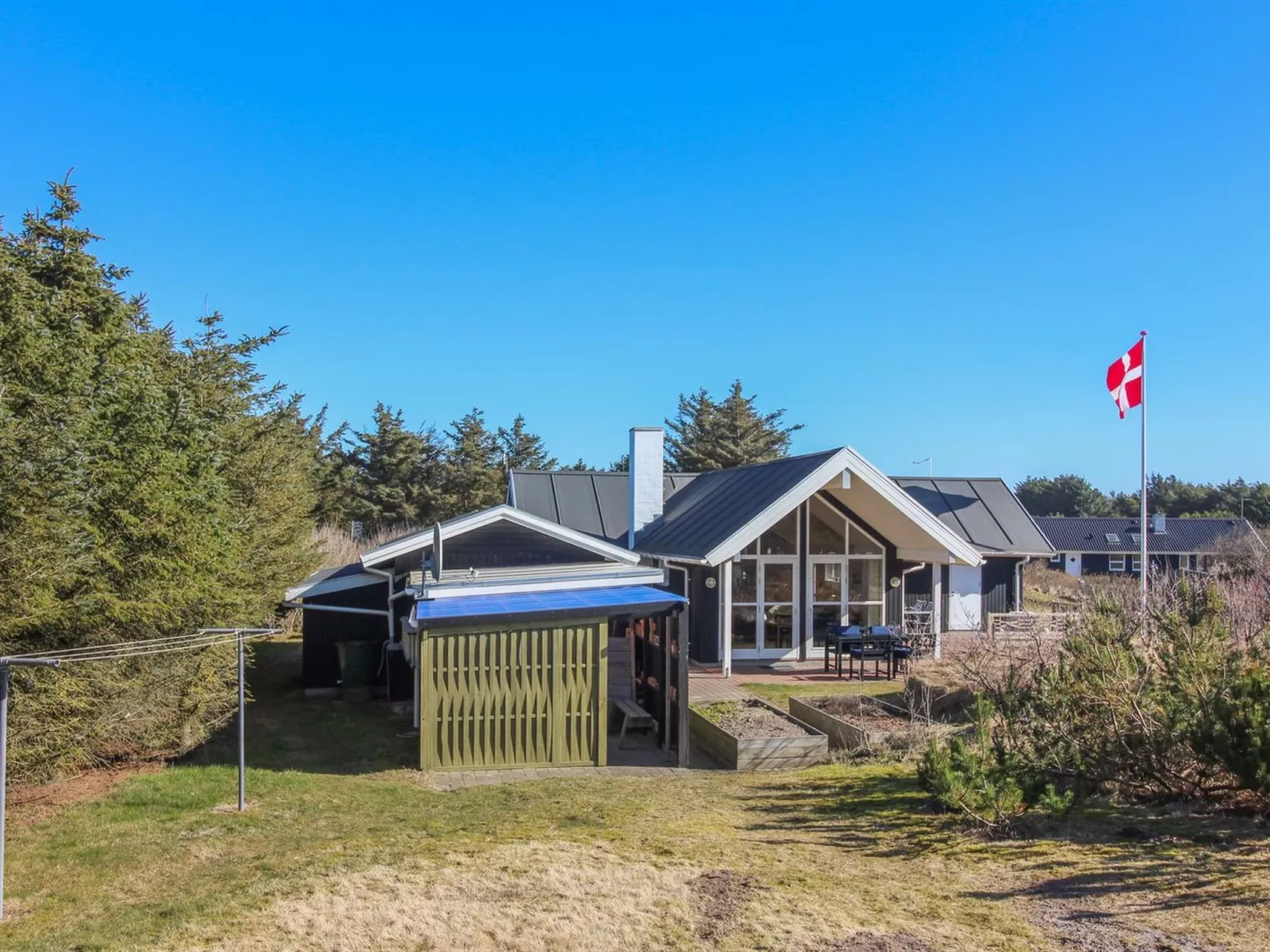 "Tilda" - 275m from the sea-Buiten