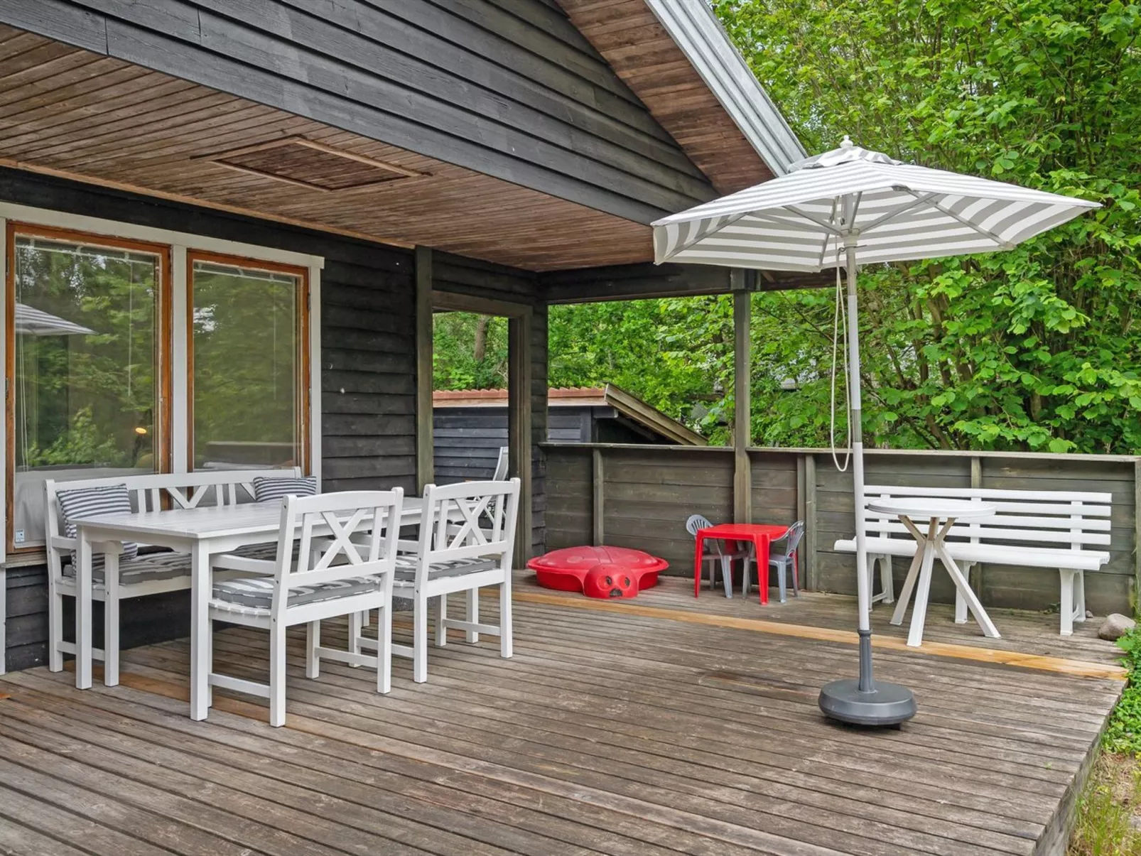 "Jute" - 100m from the sea-Buiten