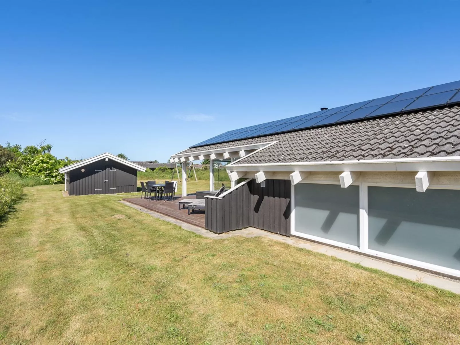 "Serine" - 800m from the sea-Buiten