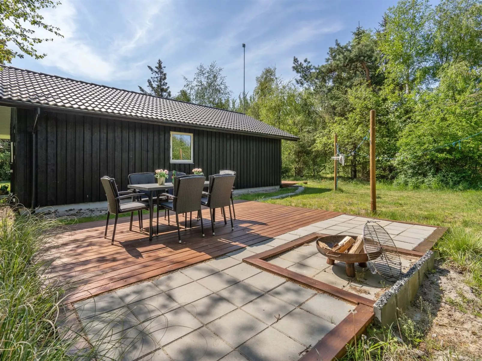 "Tancred" - 200m from the sea-Buiten