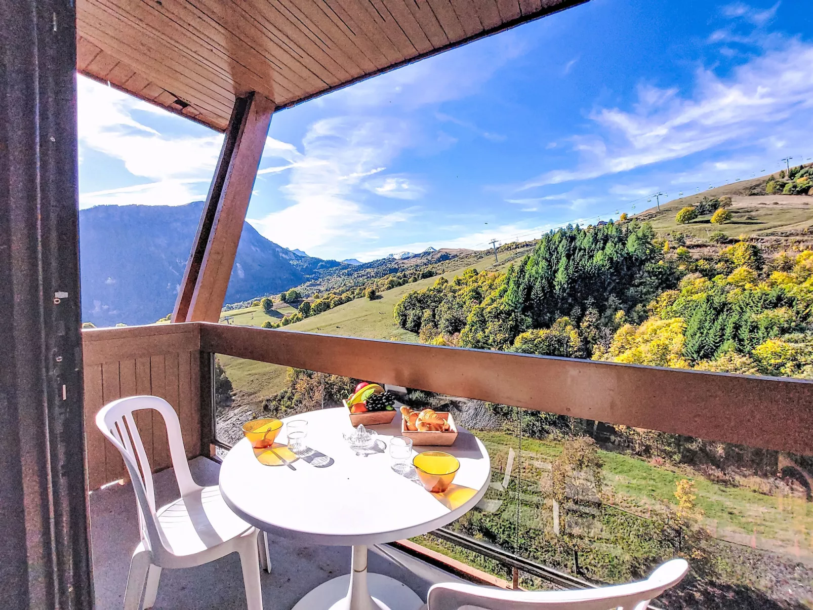 Vostok Zodiaque-Buiten