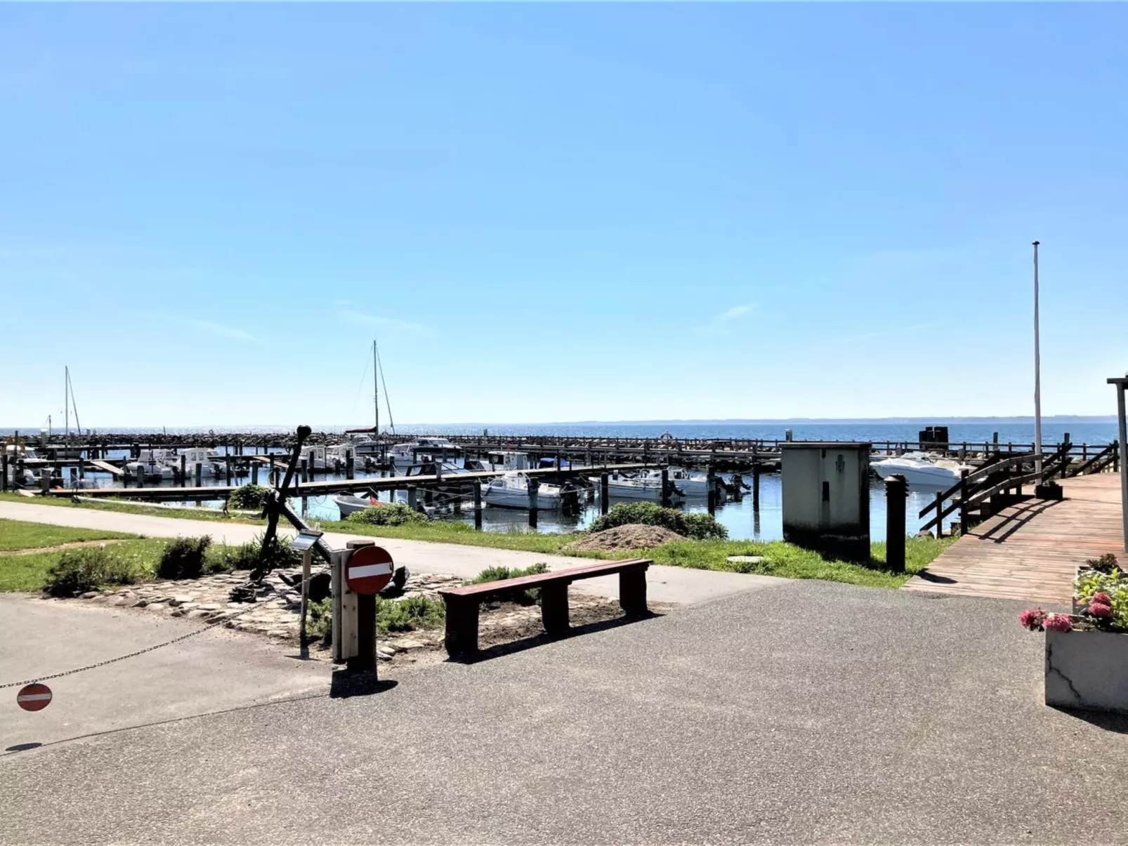 "Irma" - 25m from the sea-Buiten