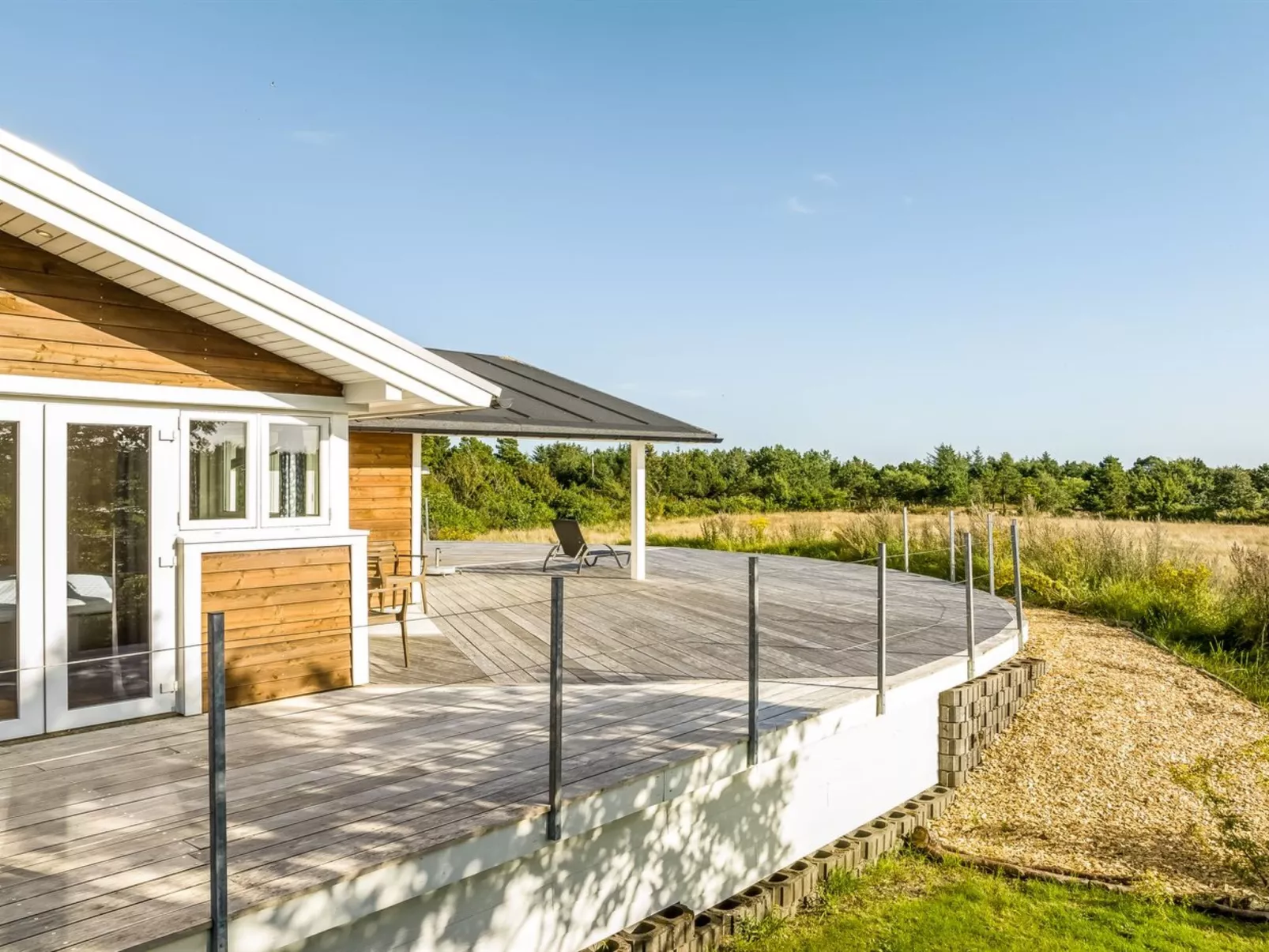 "Eljas" - 200m to the fjord-Buiten