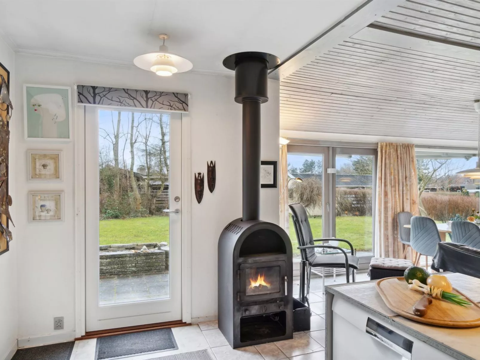 "Guthbrand" - 900m from the sea-Binnen