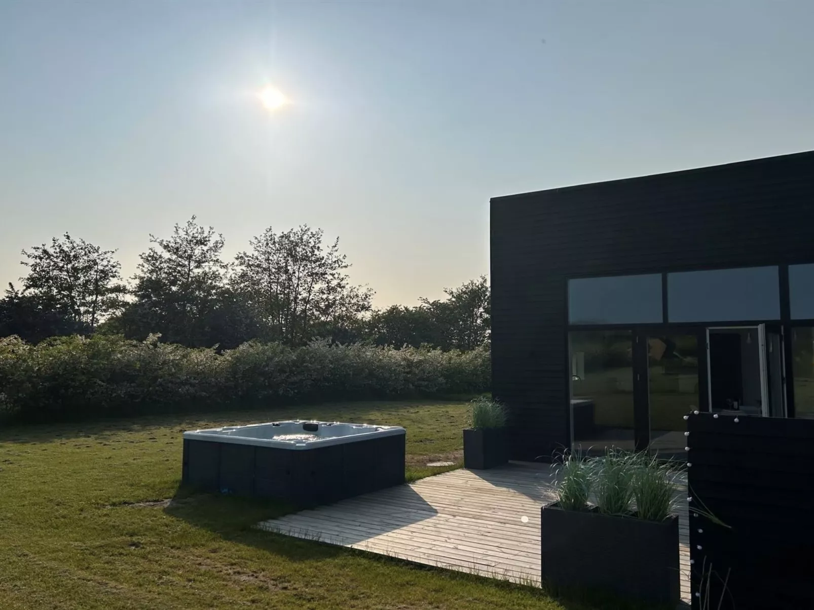 "Aatami" - 500m from the sea-Binnen