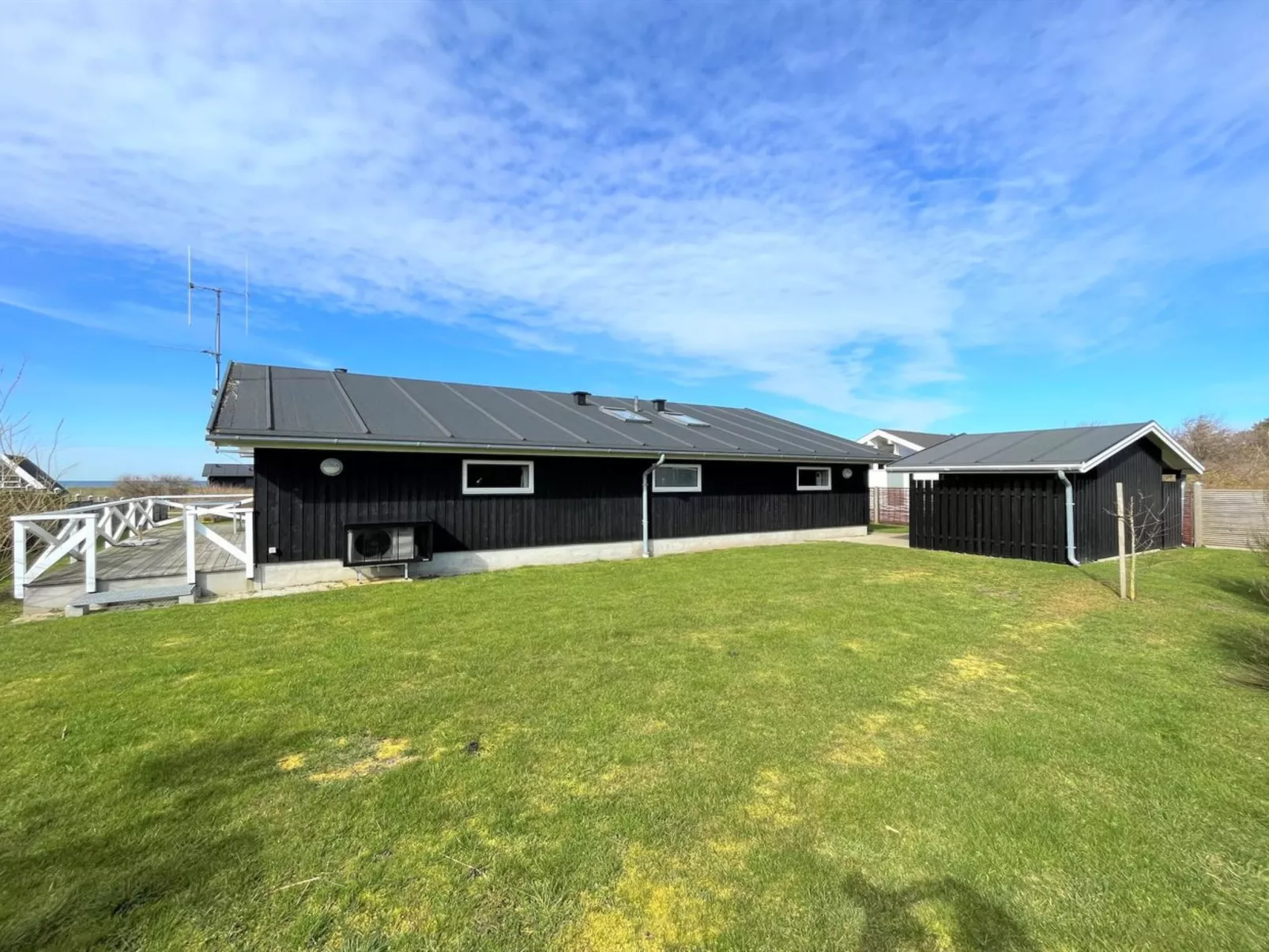 "Ewa" - 75m from the sea-Buiten