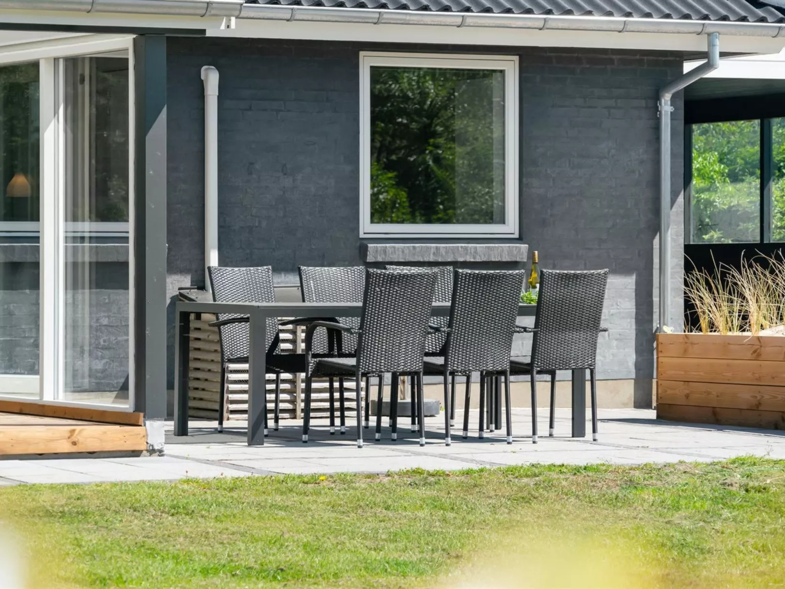 "Sunna" - 500m from the sea-Buiten