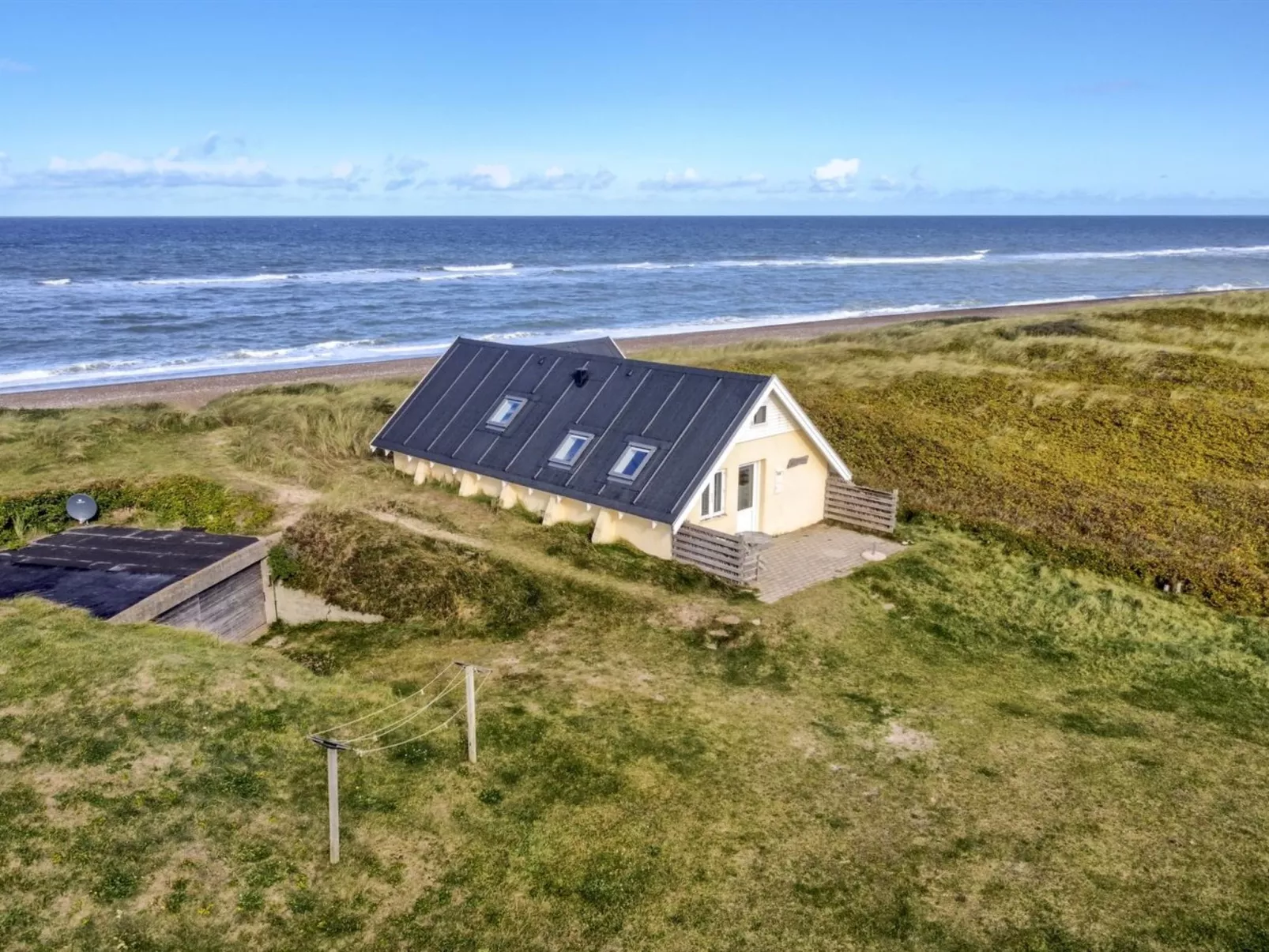 "Ebba" - 25m from the sea-Buiten