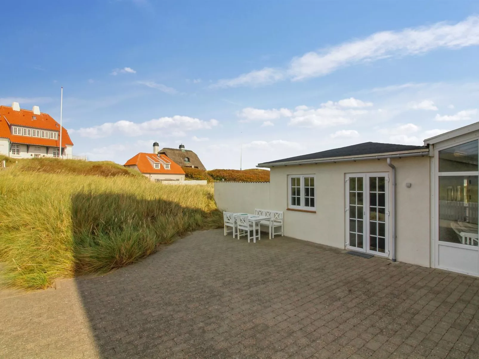 "Lenaya" - 75m from the sea-Binnen