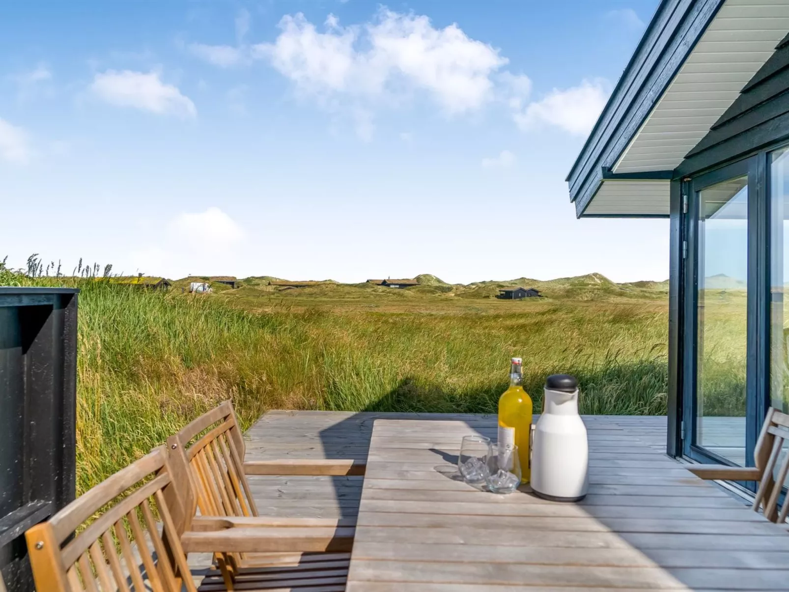 "Aatu" - 360m from the sea-Buiten