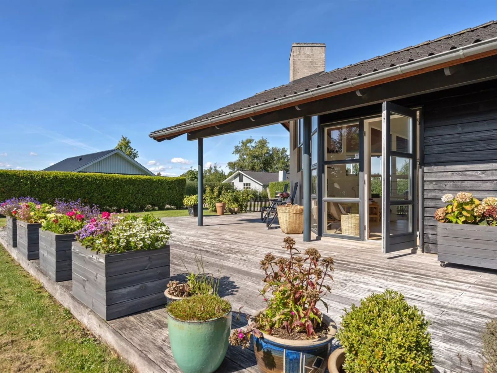 "Angelarij" -  from the sea-Buiten