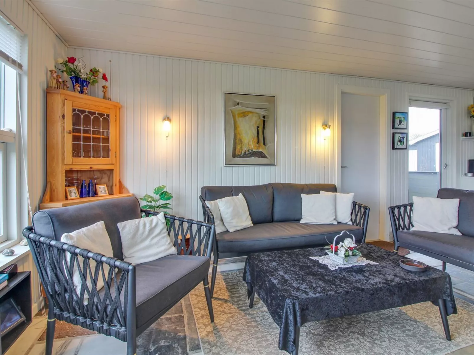 "Edvin" - 400m from the sea-Binnen