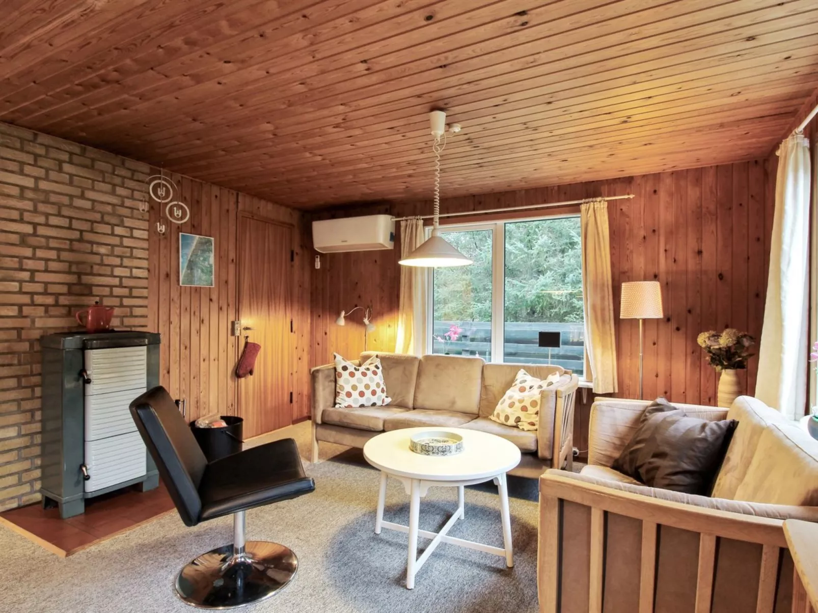 "Arie" - 500m from the sea-Binnen