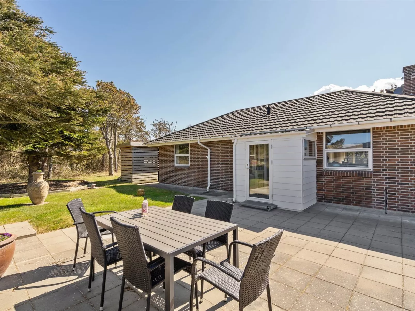 "Örjan" - 400m from the sea-Buiten