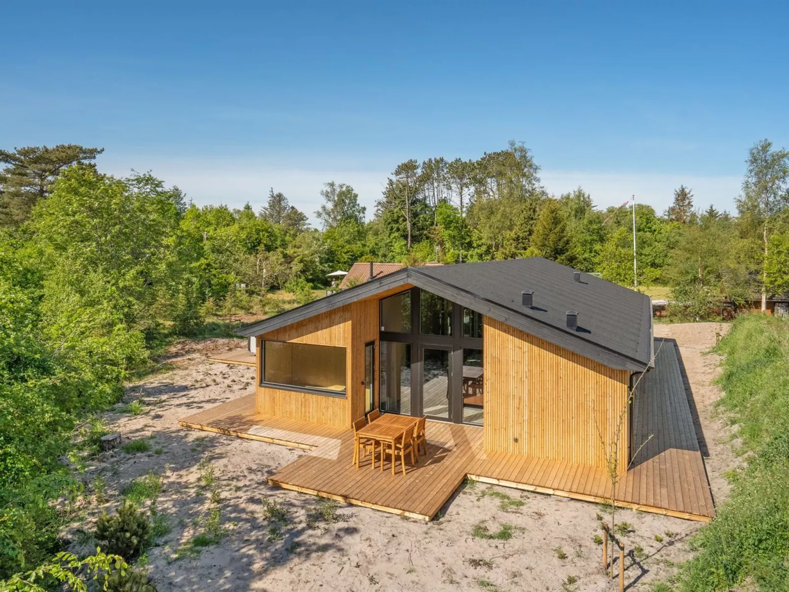 "Ileana" -  from the sea-Buiten