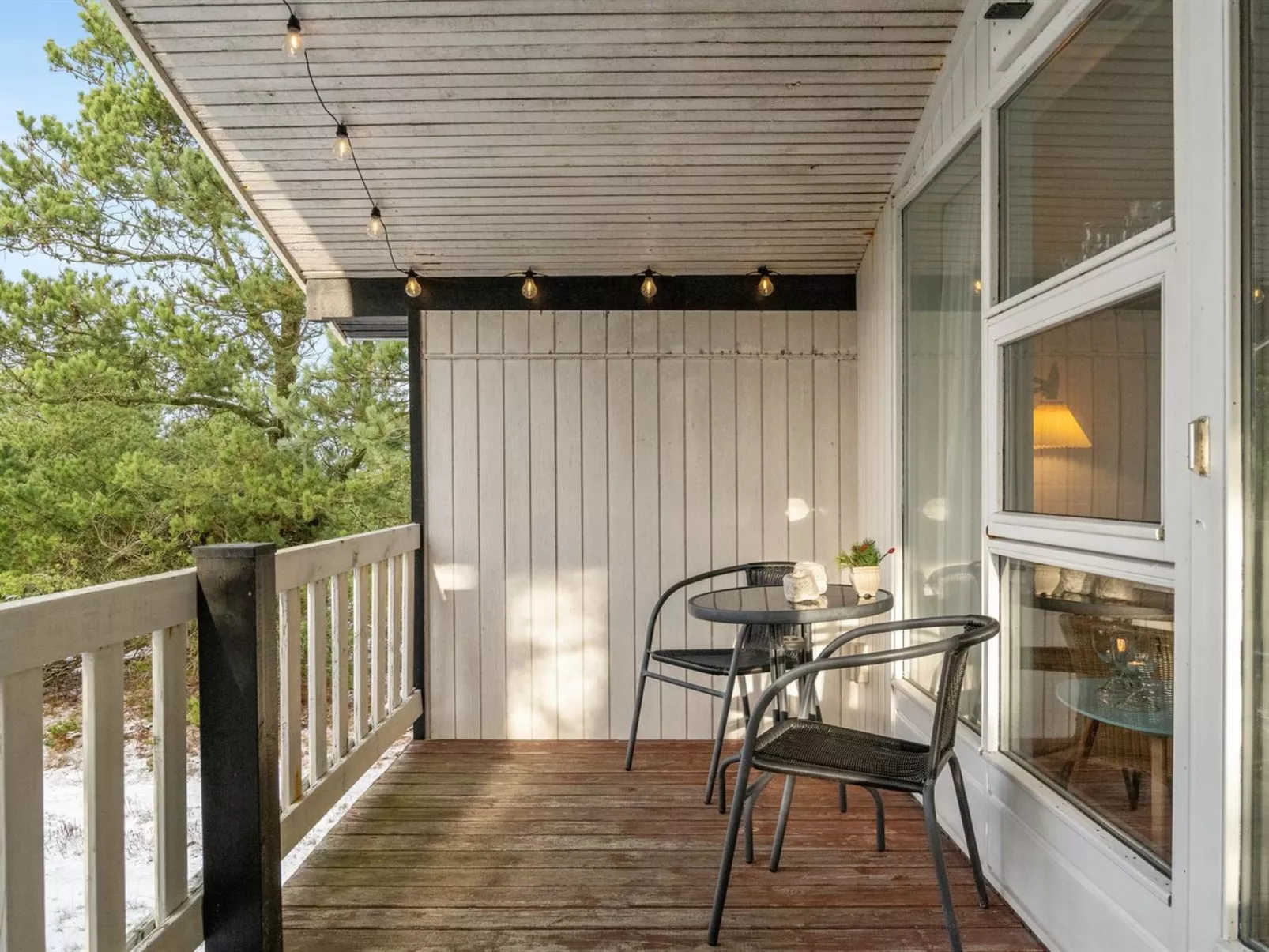 "Freda" - 100m to the fjord-Buiten