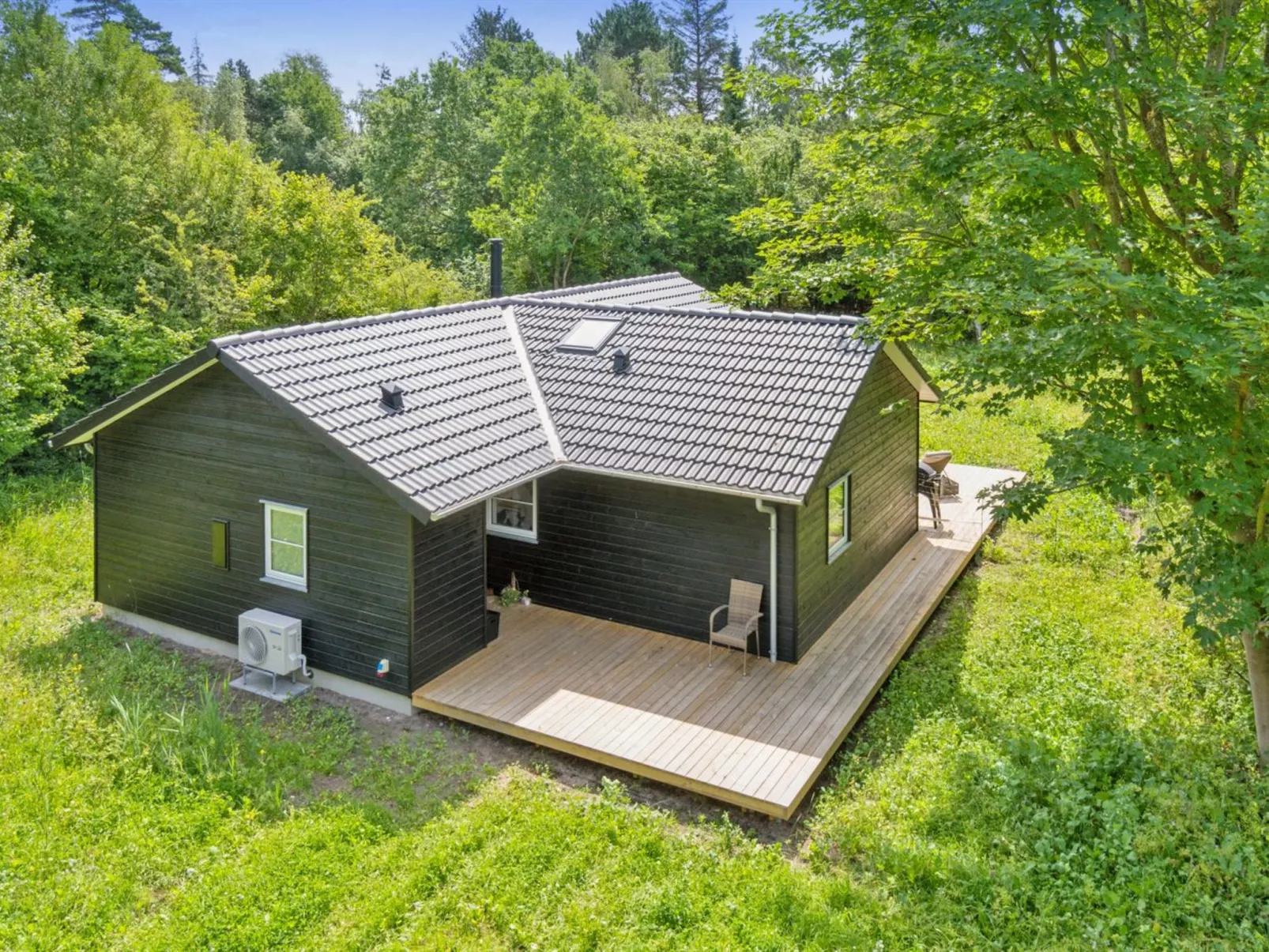 "Jonnhild" - 450m from the sea-Buiten