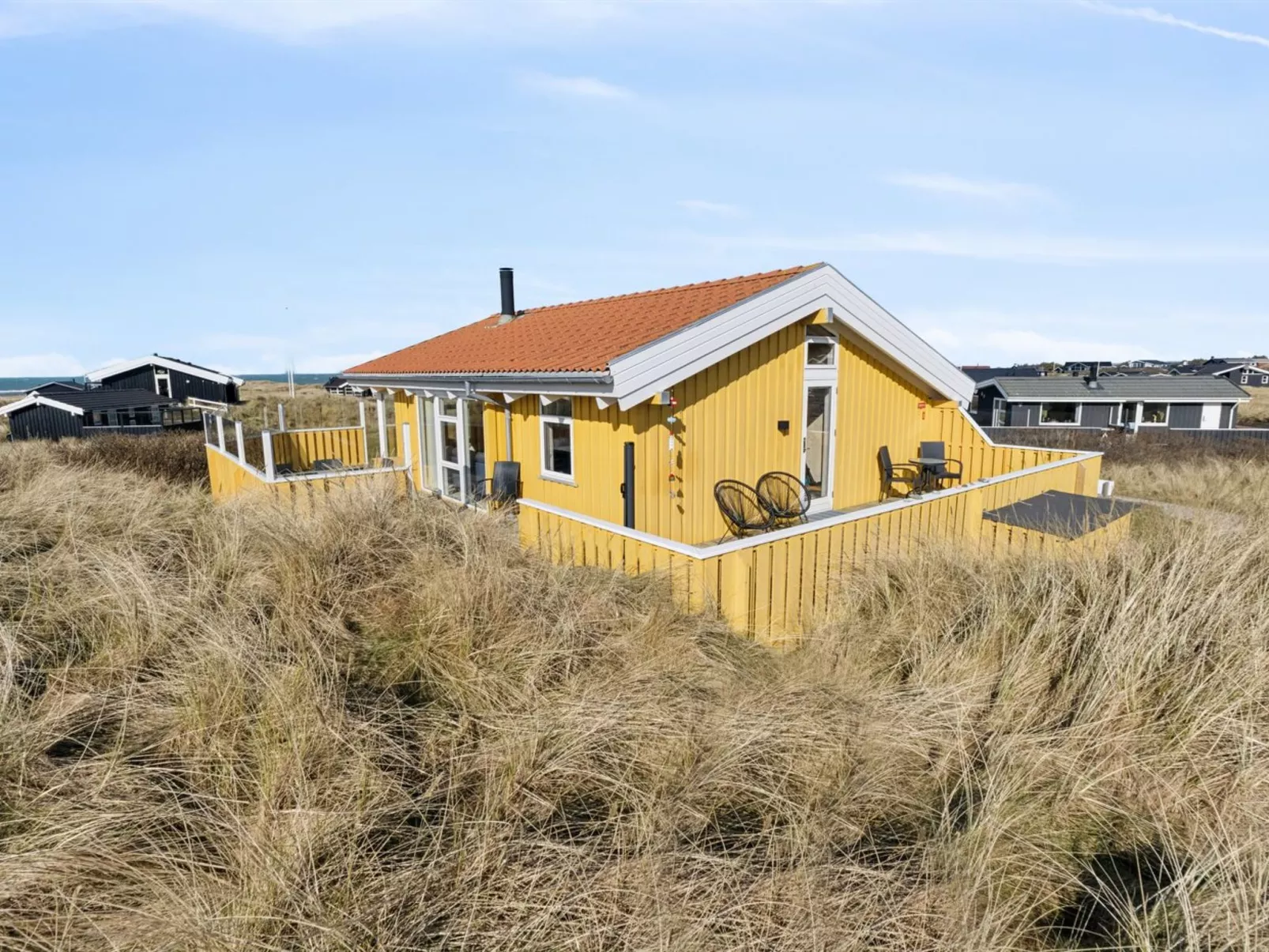 "Bjarni" - 239m from the sea-Buiten
