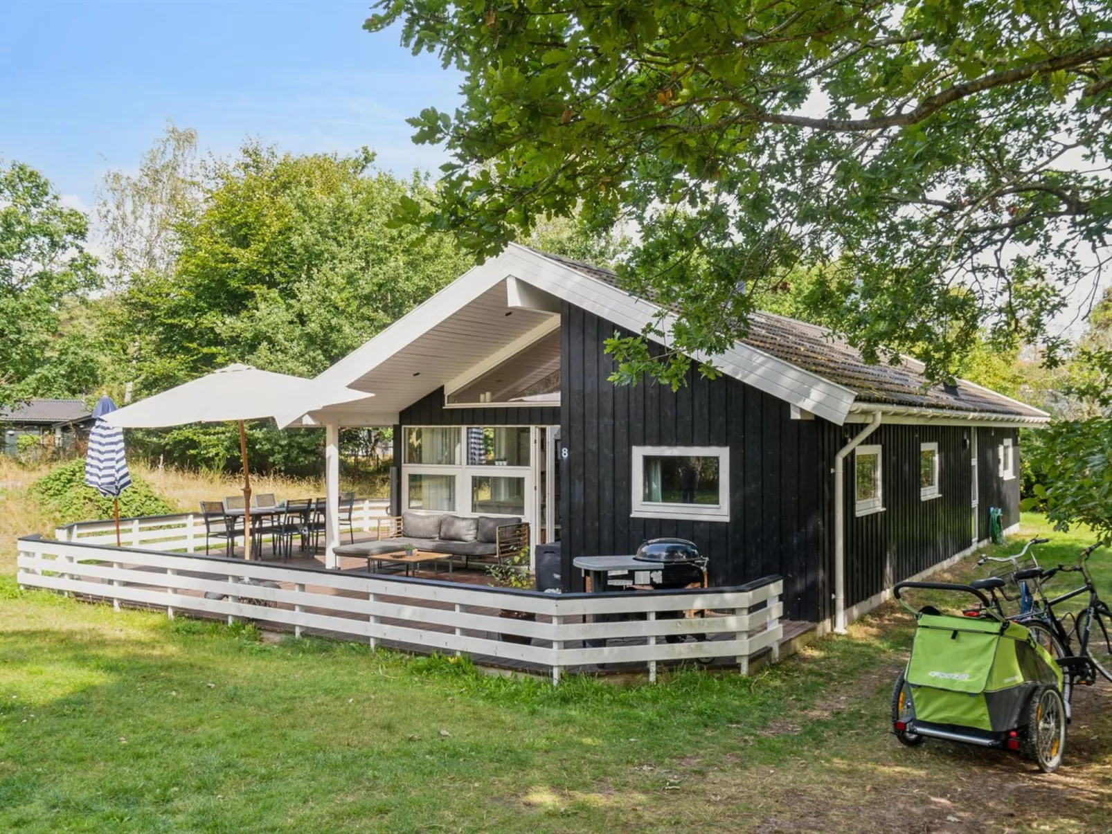 "Amola" - 1.6km from the sea-Buiten