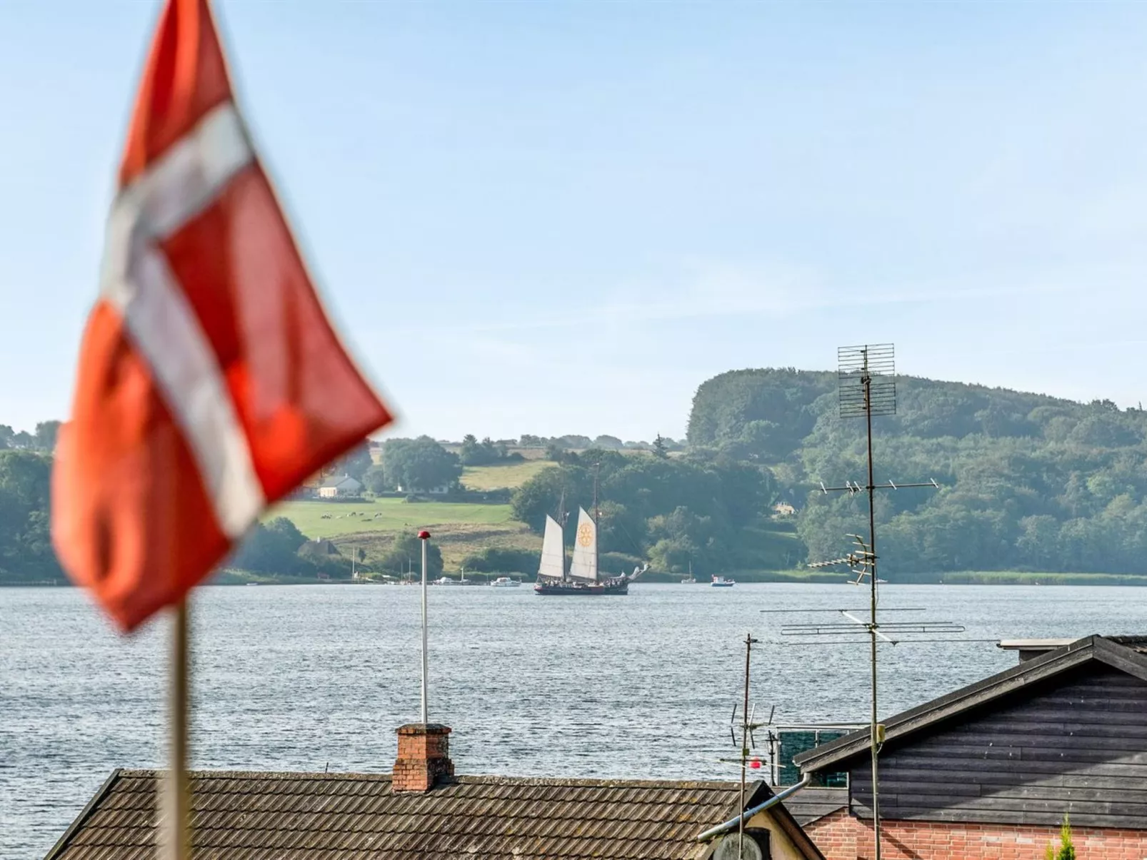 "Gjurgja" - 100m from the sea-Buiten