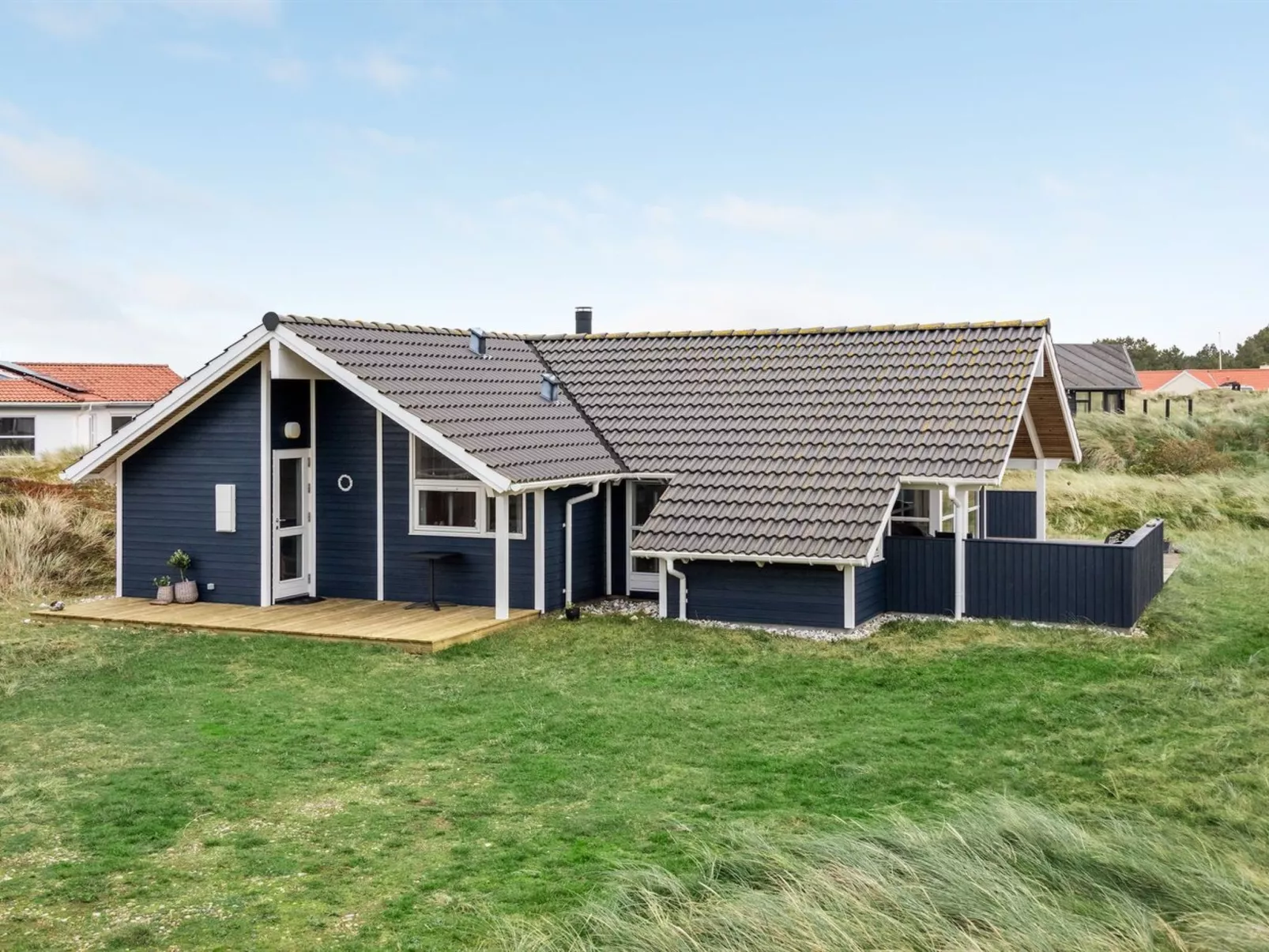 "Thyrger" - 550m from the sea-Buiten