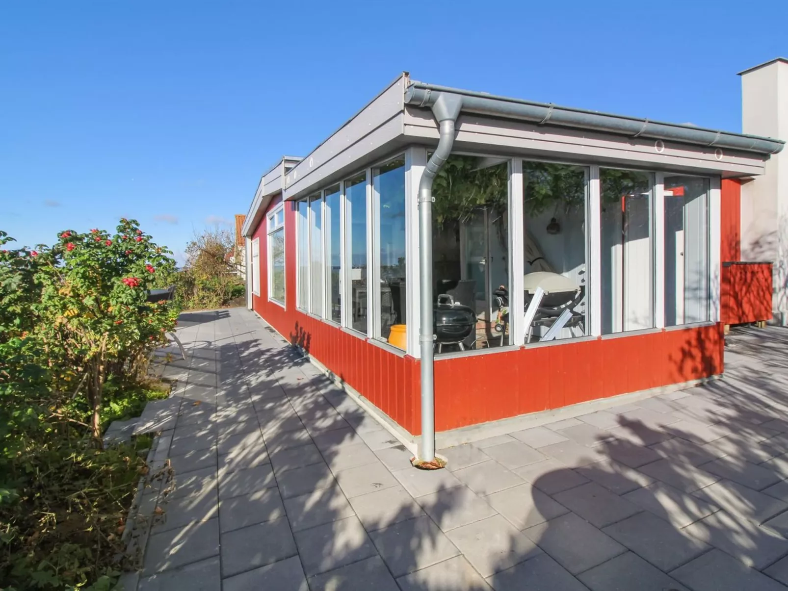 "Erno" - 20m from the sea-Buiten