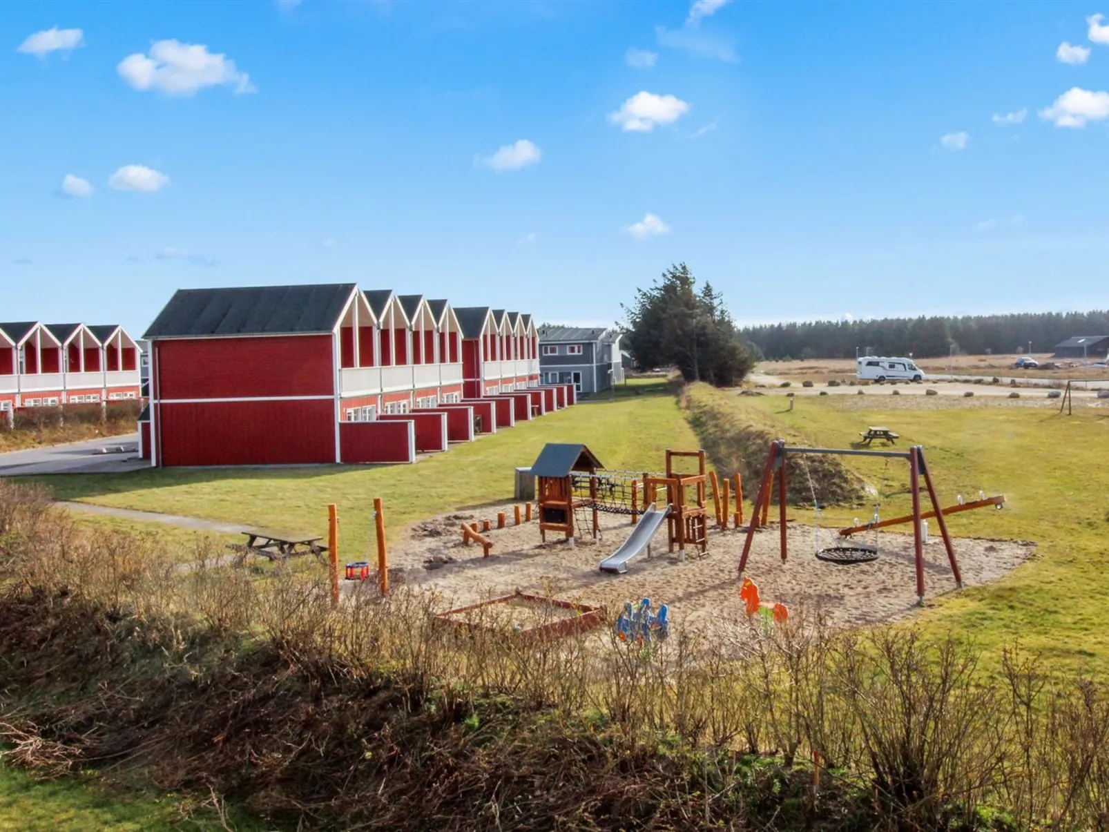 "Hariett" - 900m from the sea-Binnen