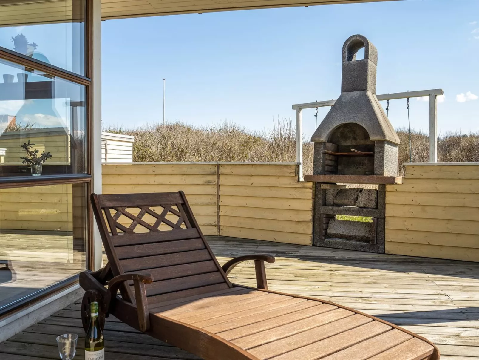 "Fam" - 300m from the sea-Buiten