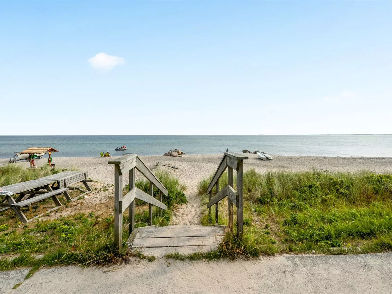 "Neea" - 40m from the sea-Buiten