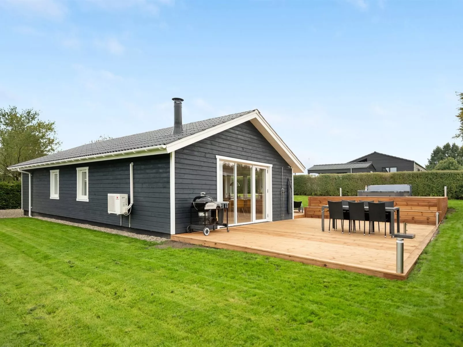 "Serey" - 500m from the sea-Buiten