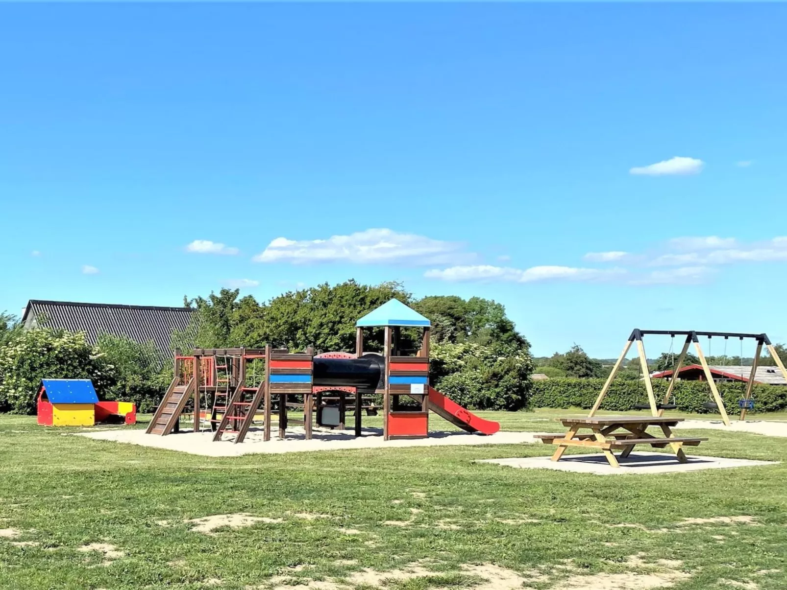 "Dunya" - 400m from the sea-Buiten