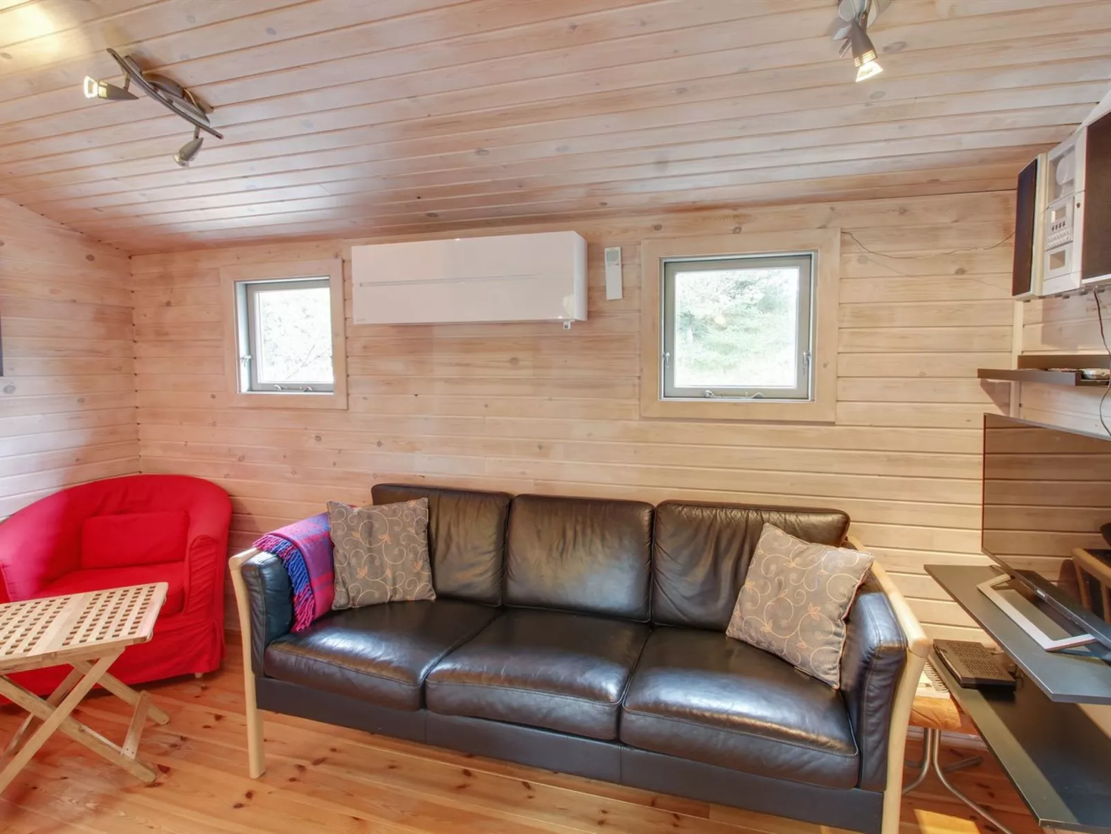 "Agir" - 600m from the sea-Binnen