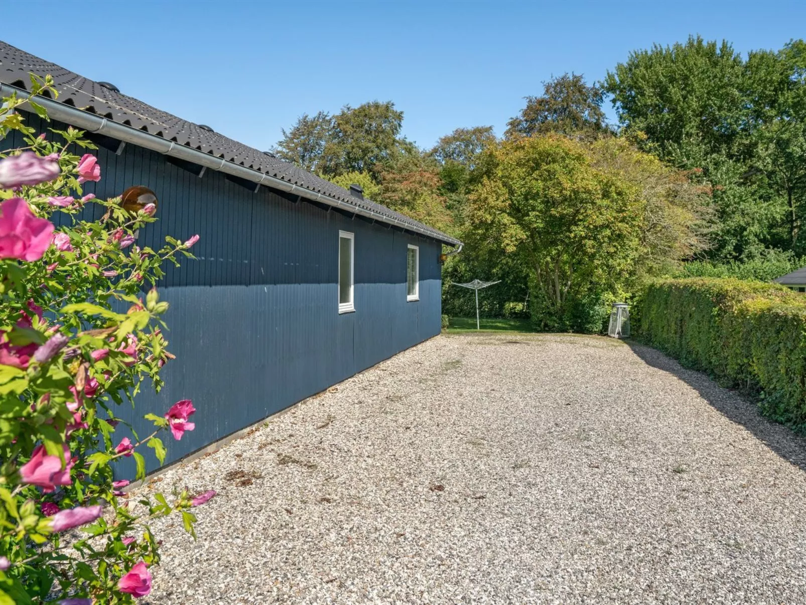 "Farnke" - 600m from the sea-Buiten