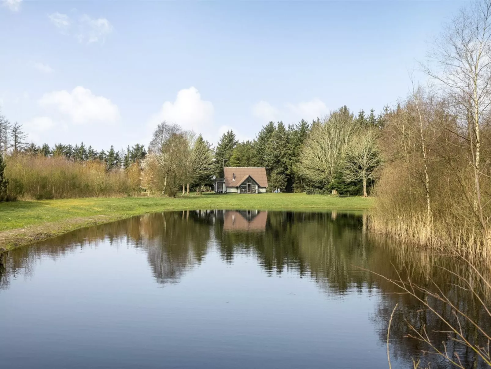 "Alard" - 300m to the fjord-Buiten