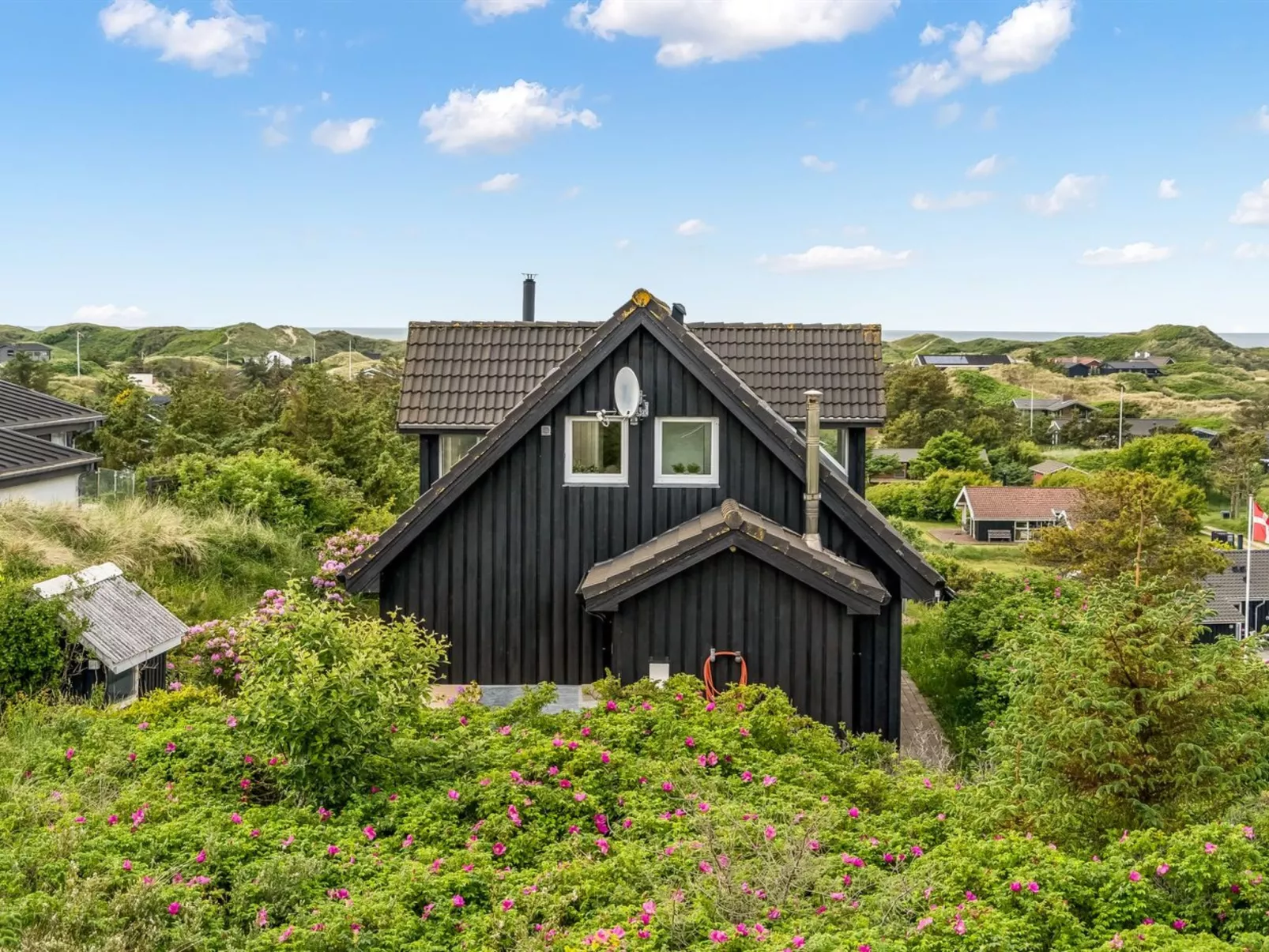 "Skamhals" - 700m from the sea-Buiten