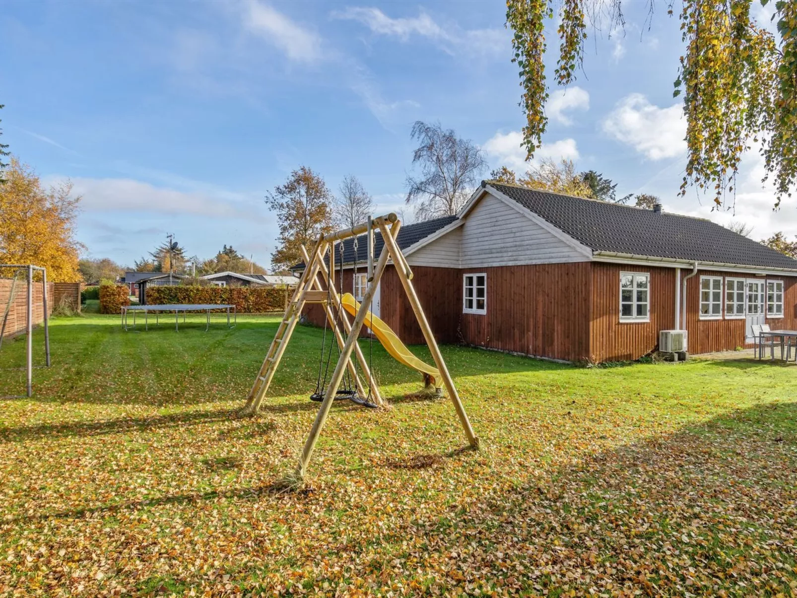 "Swaver" - 300m to the fjord-Buiten