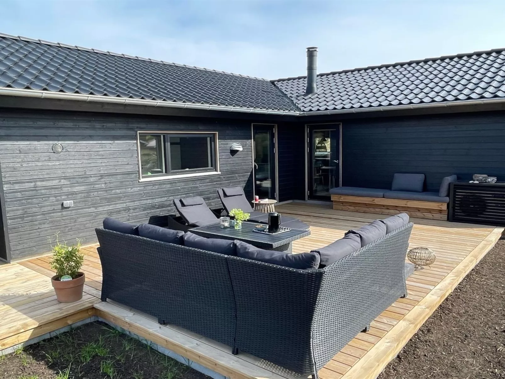 "Hinda" - 1.2km from the sea-Buiten