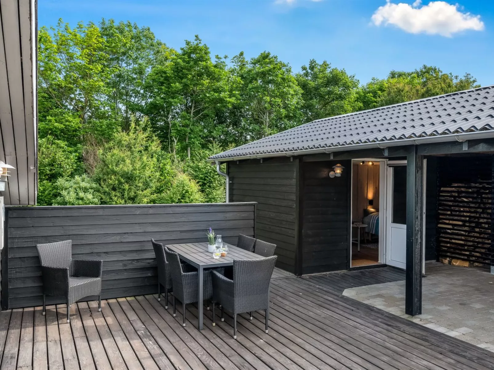 "Leeve" - 1.4km to the fjord-Buiten