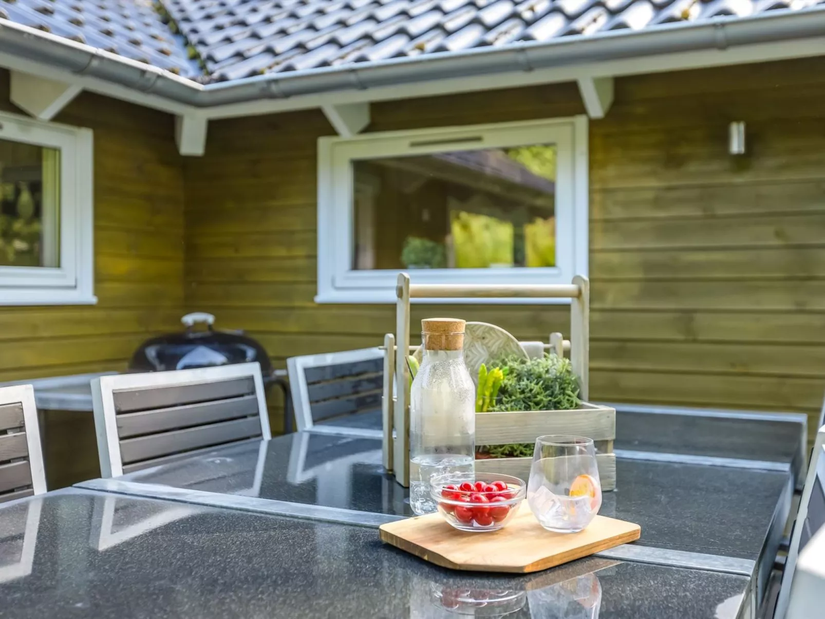 "Kaare" - 34.2km from the sea-Buiten