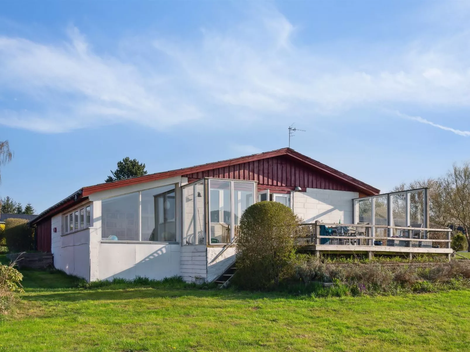 "Velika" - 25m to the fjord-Buiten