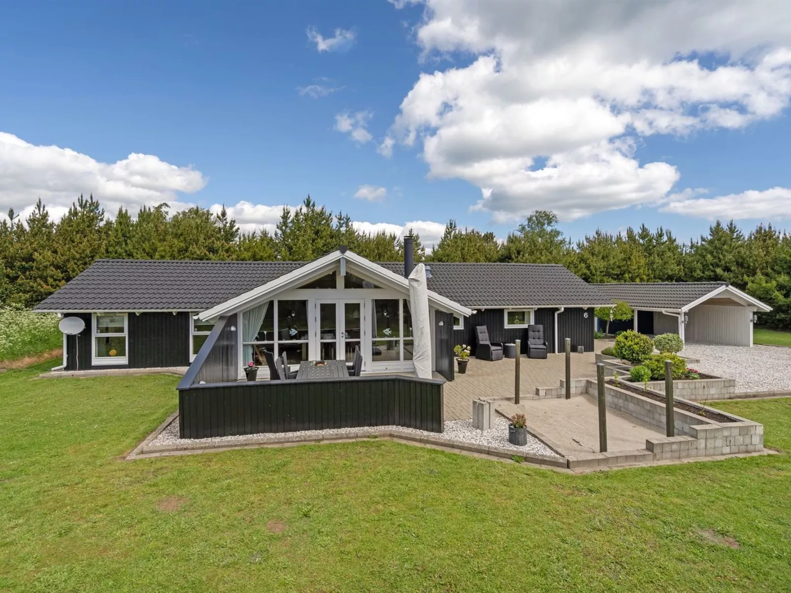 "Thore" - 400m from the sea-Buiten