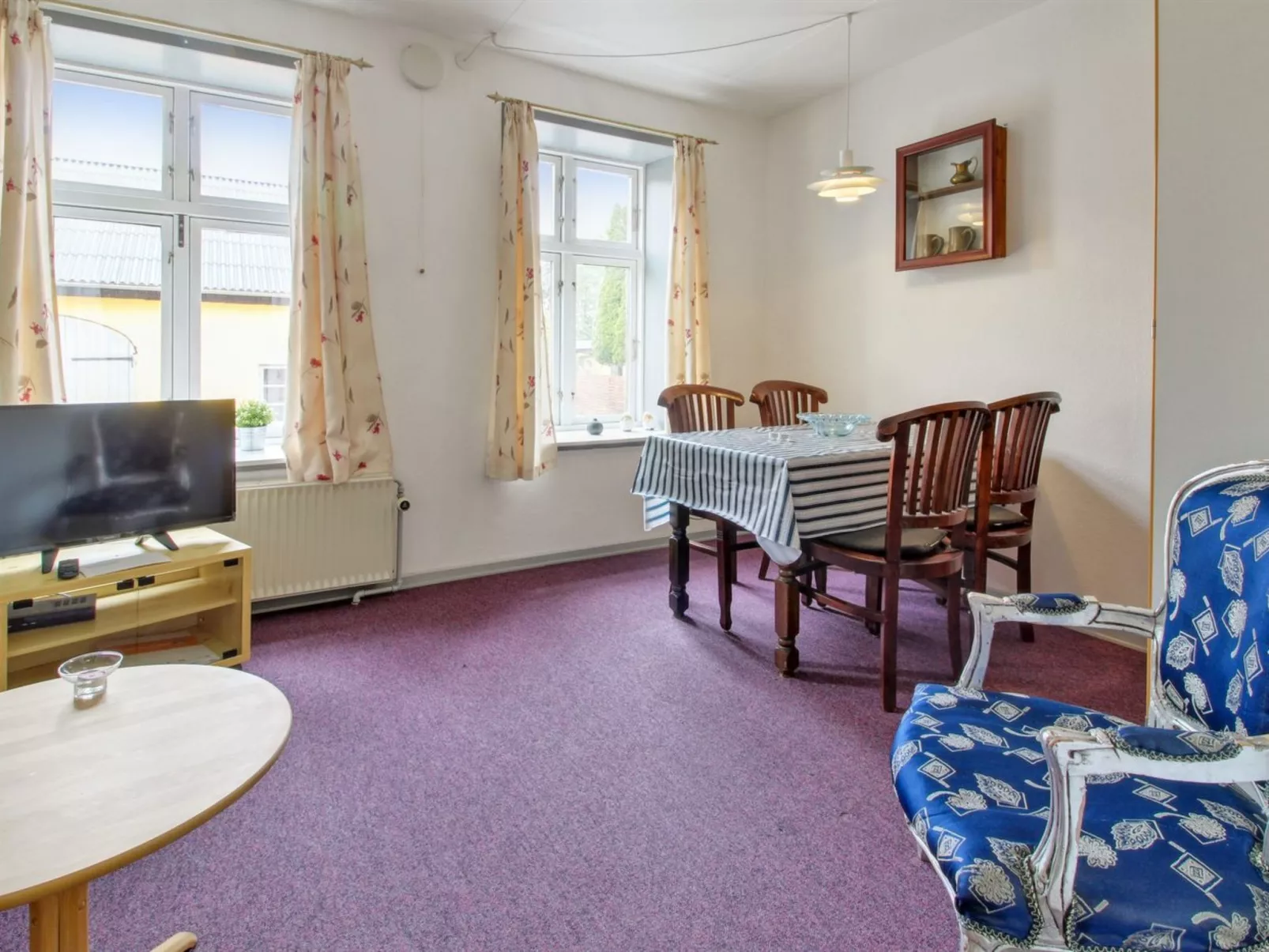 "Herman" - 22km from the sea-Binnen