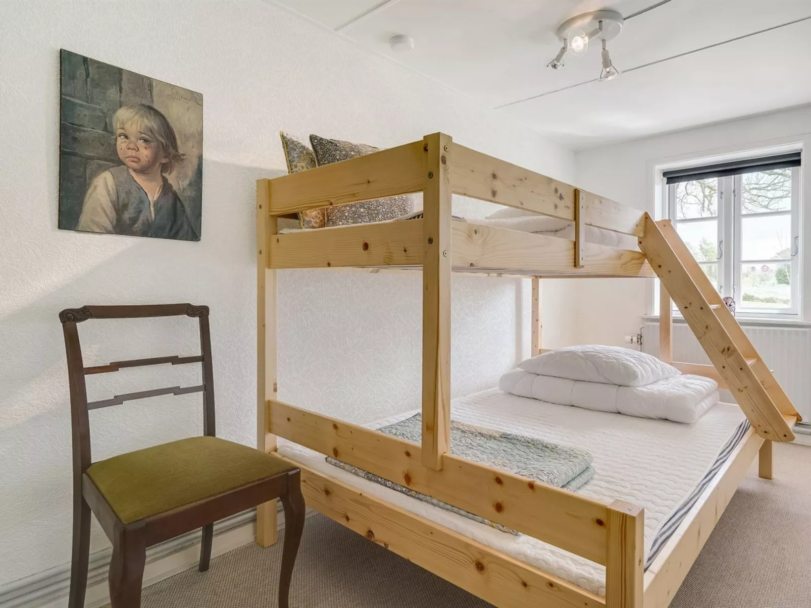 "Inda" - 10km from the sea-Binnen