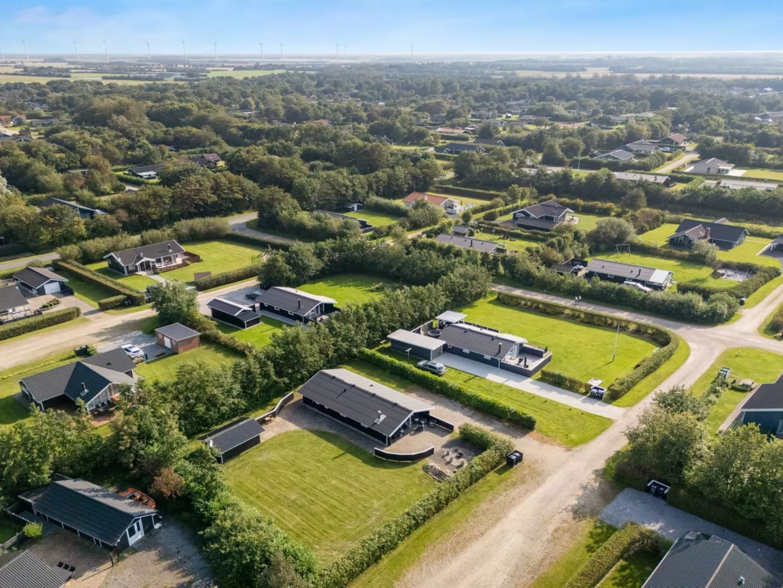 "Robertha" - 800m to the fjord-Buiten