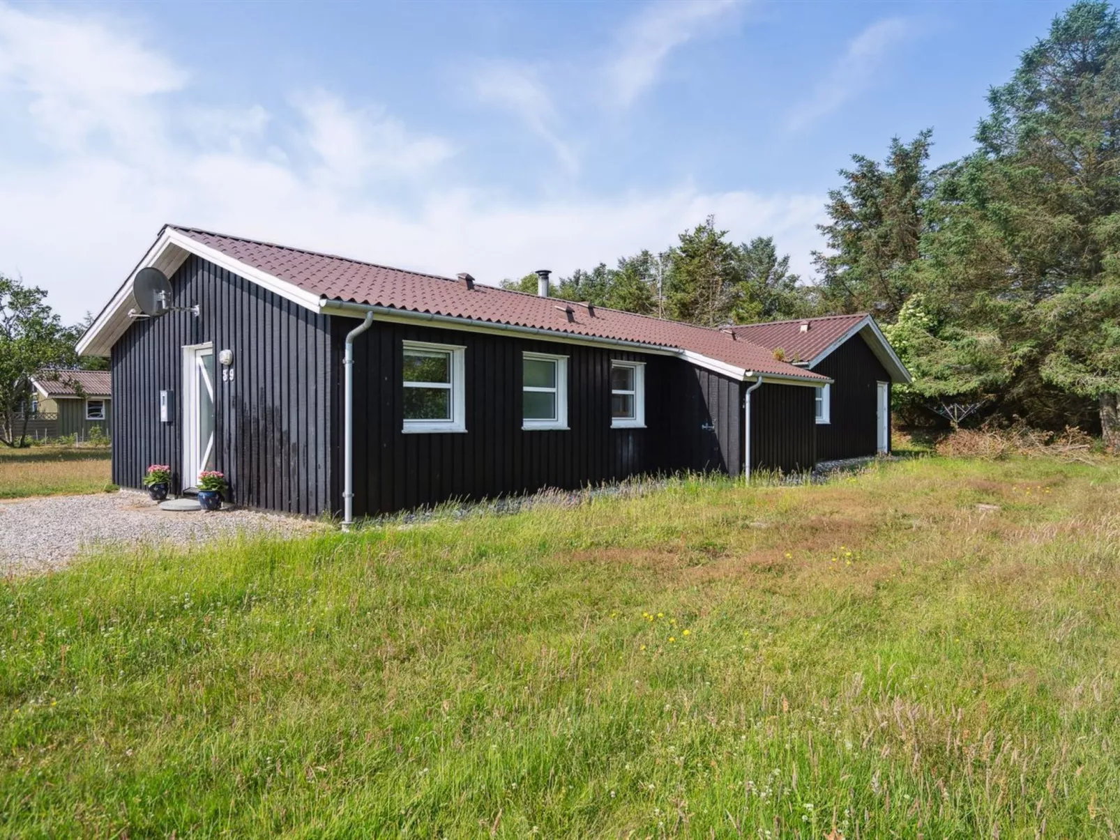 "Ingebore" - 700m from the sea-Buiten