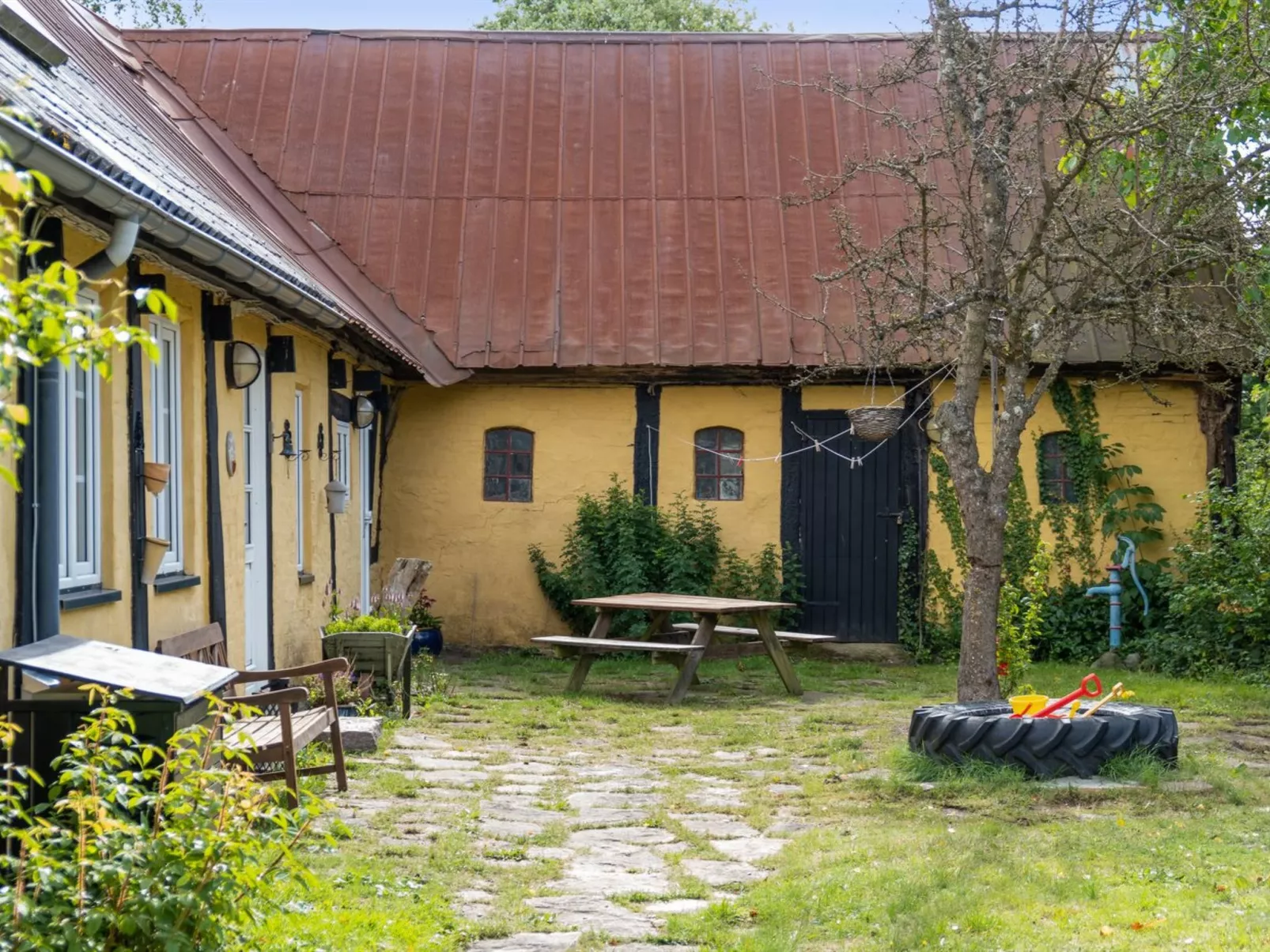 "Hansen" - 5.2km from the sea-Buiten