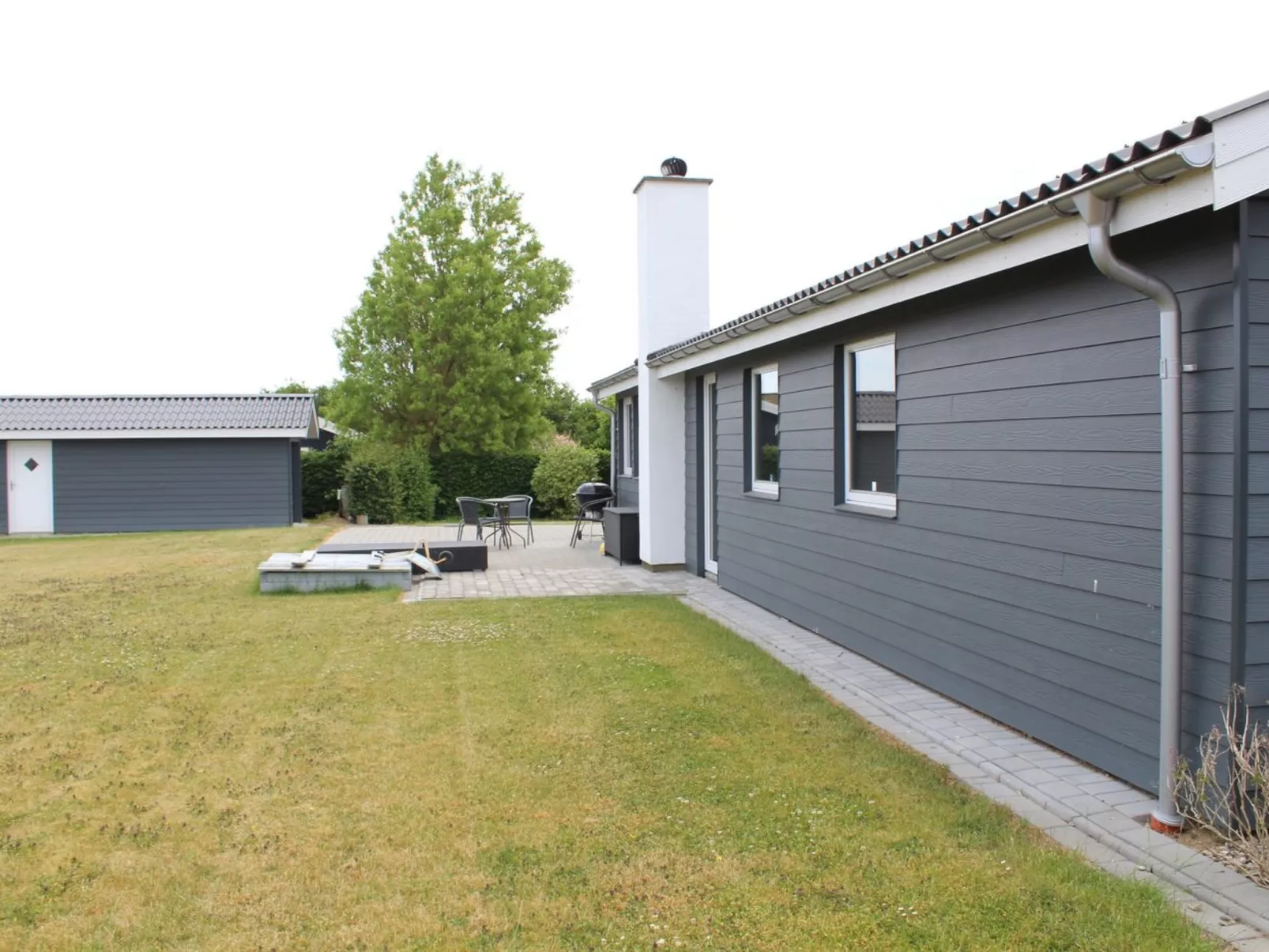 "Jannik" - 300m from the sea-Buiten