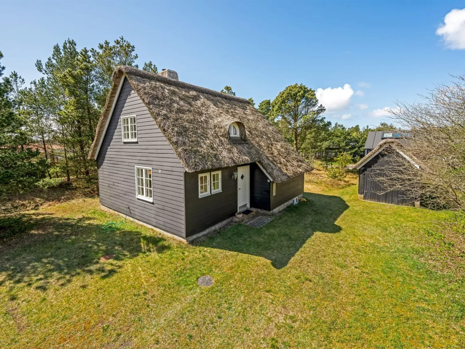 "Enya" - 1.2km from the sea-Buiten