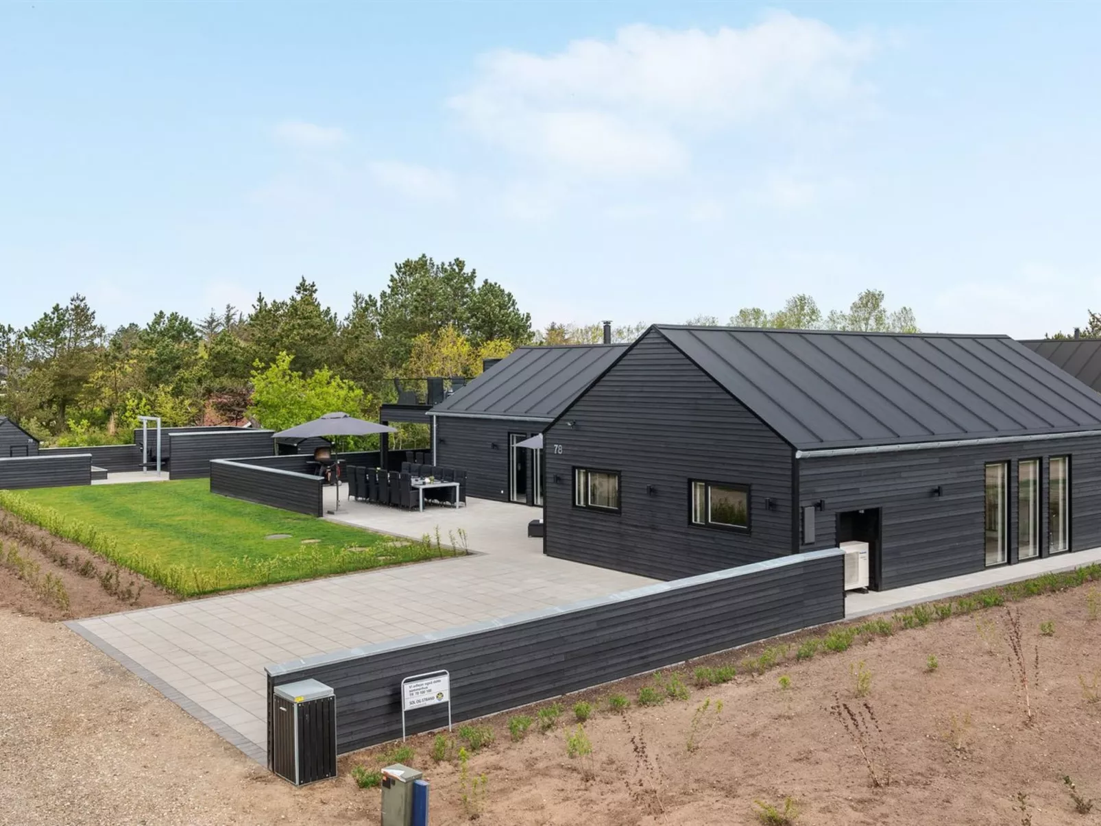 "Jonne" - 200m to the fjord-Buiten